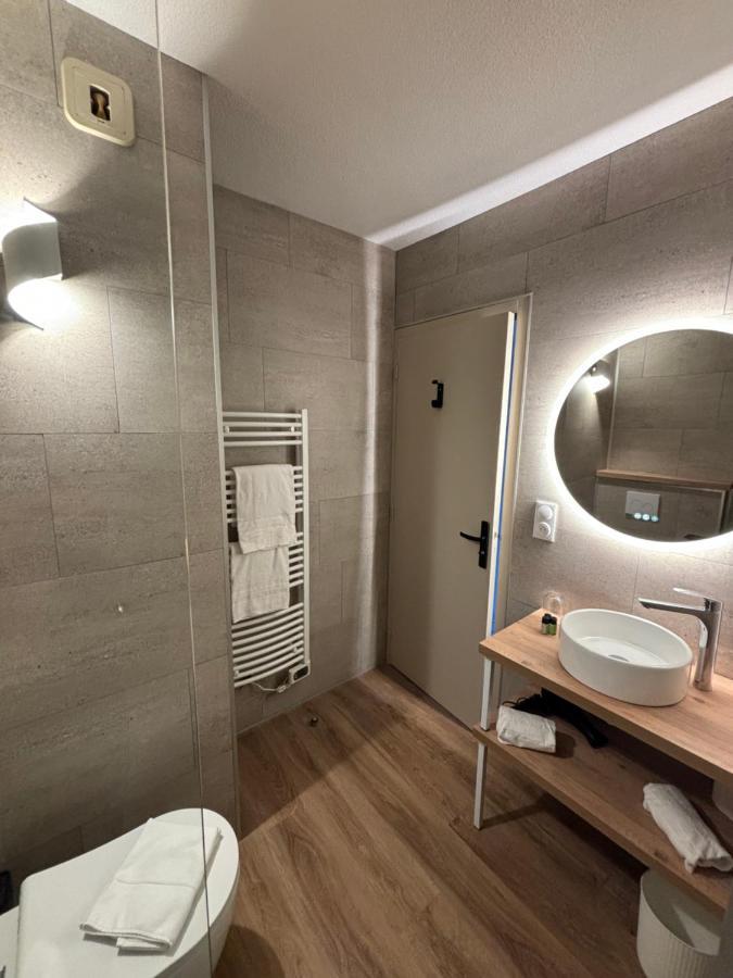 Acapella Hotel 3*