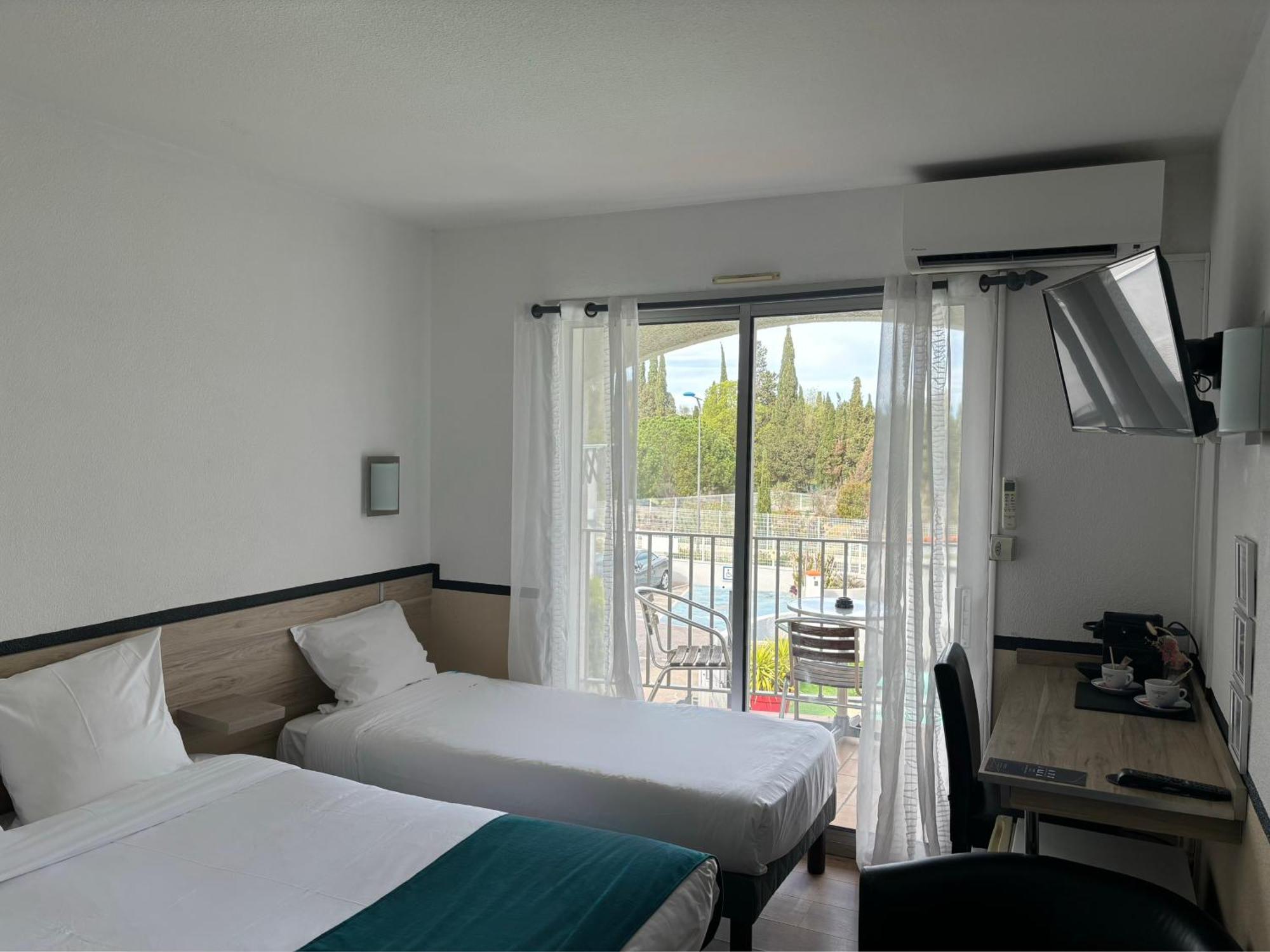 Hotel Acapella 3*